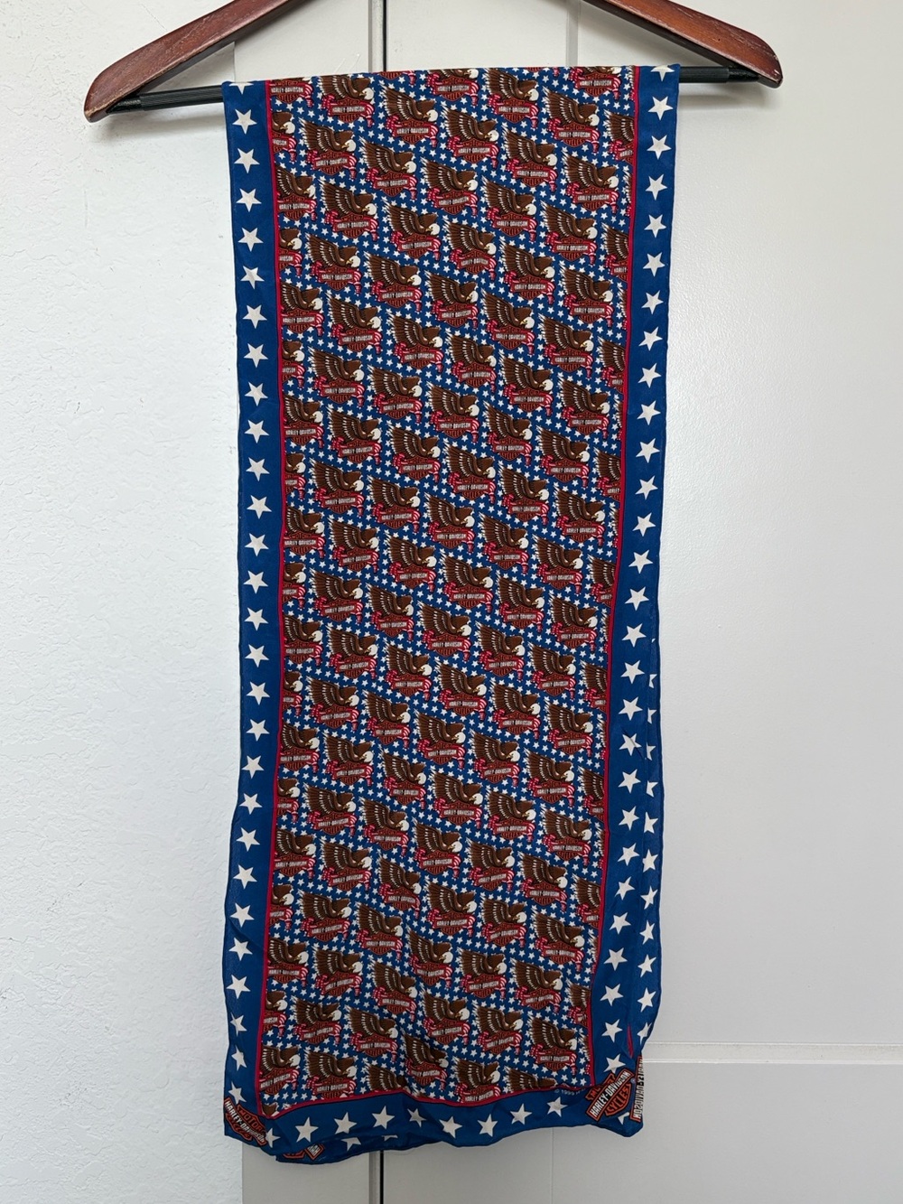 VINTAGE 1999 HARLEY DAVIDSON BLUE EAGLE USA SILK SCARF 56" X 12"